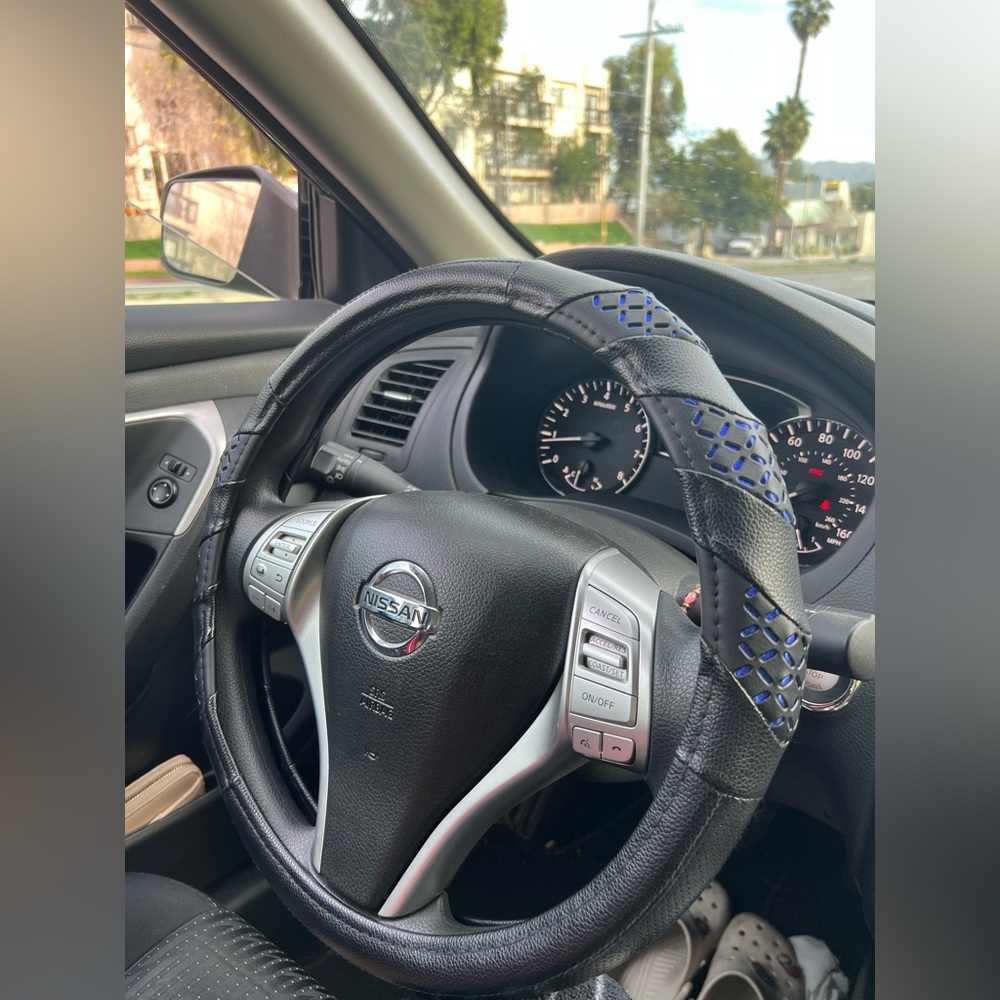 Car wheel cover